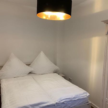 Apartments Smag Barbiergasse เพียร์นา ภายนอก รูปภาพ