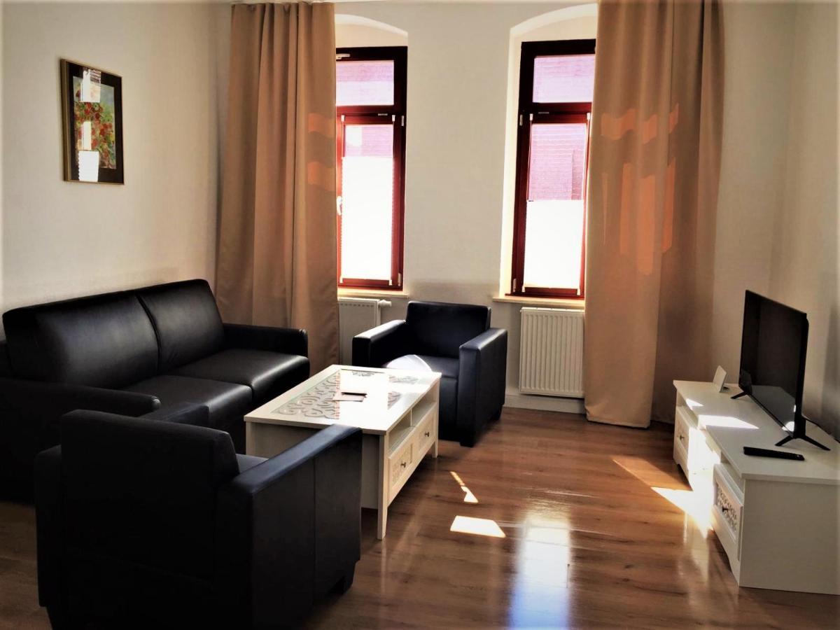 Apartments Smag Barbiergasse เพียร์นา ภายนอก รูปภาพ