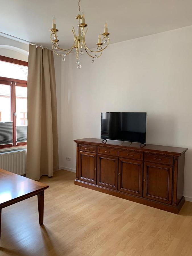 Apartments Smag Barbiergasse เพียร์นา ภายนอก รูปภาพ