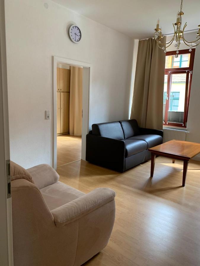 Apartments Smag Barbiergasse เพียร์นา ภายนอก รูปภาพ