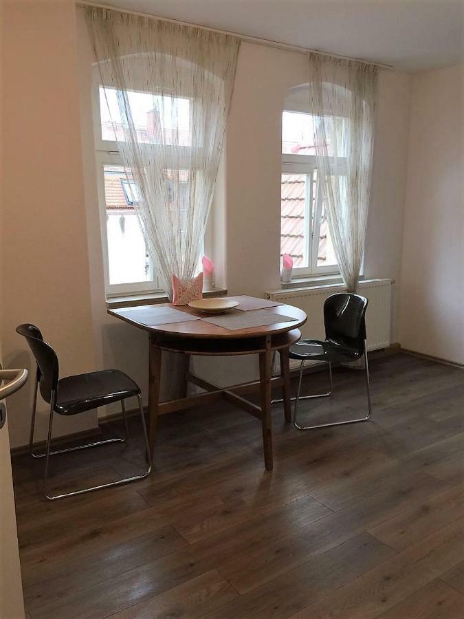 Apartments Smag Barbiergasse เพียร์นา ภายนอก รูปภาพ